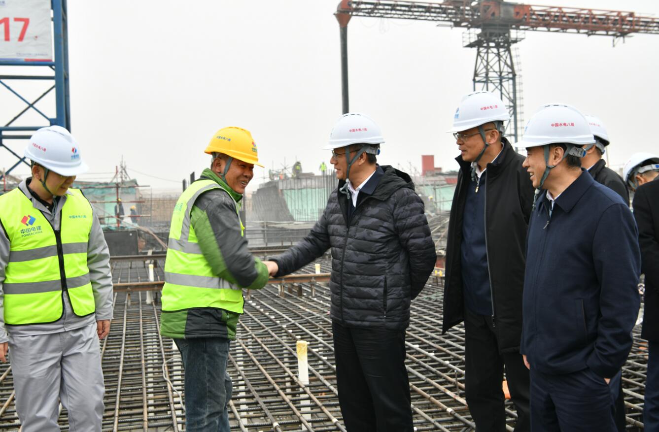 中國電建黨委副書記、總經(jīng)理王斌赴基層開展安全生產(chǎn)督導(dǎo)并調(diào)研