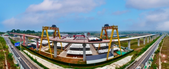 電建鐵路“以賽提效”勞動競賽打造優(yōu)質(zhì)履約“推進(jìn)器”