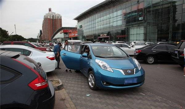 一年新車對折賣 新能源二手車何去何從？